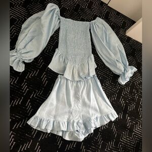 Sleeper| Atlanta | off the shoulder top and ruffle linen short set. Small